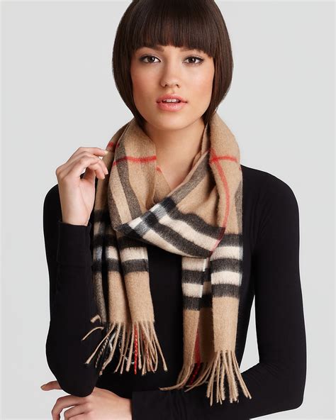 bloomingdales burberry scarf